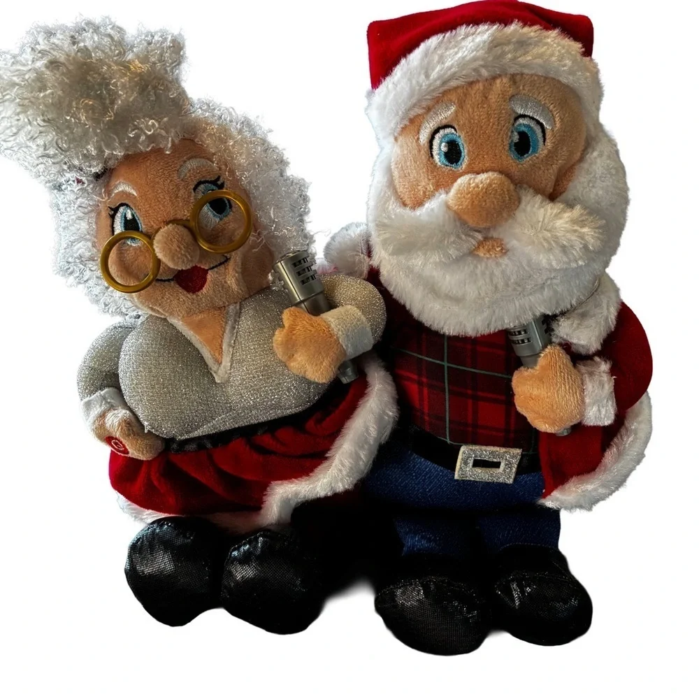🎄 Gemmy Animated Mr & Mrs Claus Sing “Islands In The Stream” 🎶